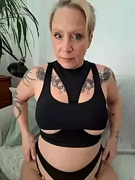 Girls: Stay up-to-date with the new immersive cumshows range and check-out the cutest escorts exhibit their wet clitoris and sweet physiques as they strip off and climax.