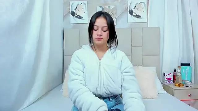 Jaslyn__Smith from StripChat is Freechat