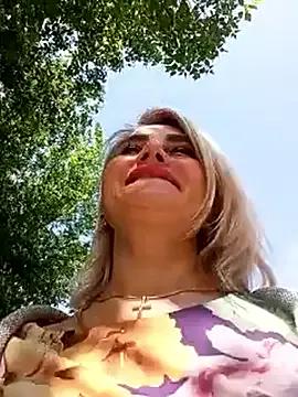 Photos of JennyOMay from StripChat is Freechat