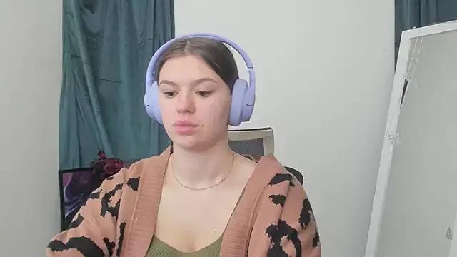 Josephine_Kiss from StripChat is Freechat