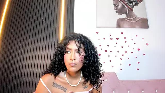 Julieta_turner_ from StripChat is Freechat