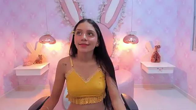 Girls: Stay up-to-date with the new immersive cumshows range and check-out the cutest escorts exhibit their wet clitoris and sweet physiques as they strip off and climax.