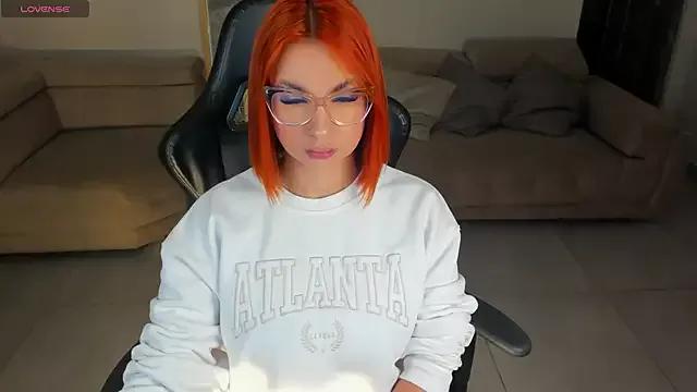 Girls ecstasy: Improve your chatting skills with these steamy streamers, and dive into the immersive world of exposed attraction.