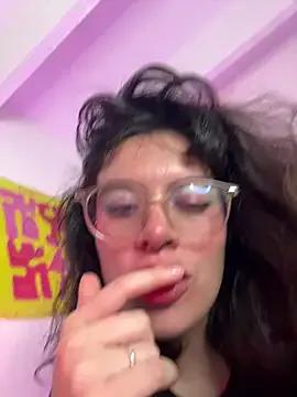 Katheerine from StripChat is Freechat
