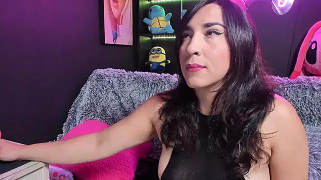Girls: Stay up-to-date with the new immersive cumshows range and check-out the cutest escorts exhibit their wet clitoris and sweet physiques as they strip off and climax.