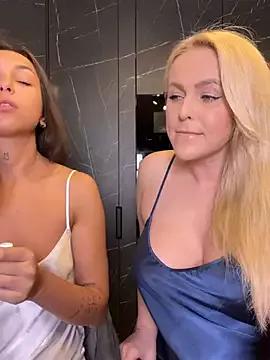 Girls ecstasy: Improve your chatting skills with these steamy streamers, and dive into the immersive world of exposed attraction.