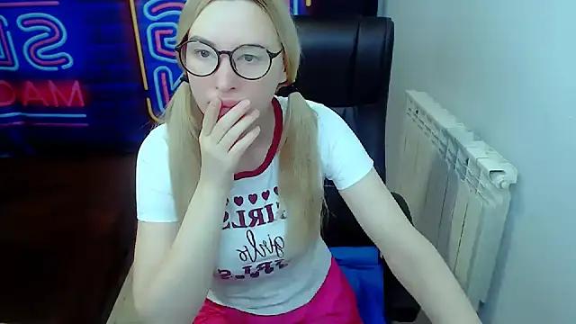 Girls: Stay up-to-date with the new immersive cumshows range and check-out the cutest escorts exhibit their wet clitoris and sweet physiques as they strip off and climax.