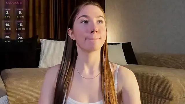 Kira_mindnes from StripChat is Freechat
