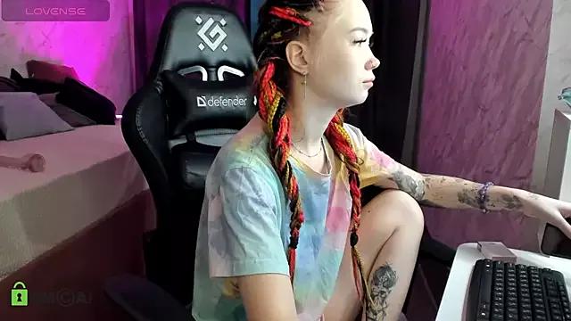 Kira_yoon from StripChat is Freechat