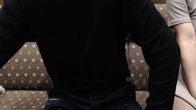 Get enchanted by the vitality and moves of our squirting, brunette and solo webcams. With their steamy costumes and masturbating shows, our gay-couples and nonude cam models are a sight to behold.