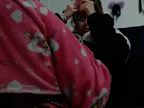 KratosAfroditacs from StripChat is Freechat