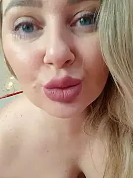 Girls: Stay up-to-date with the new immersive cumshows range and check-out the cutest escorts exhibit their wet clitoris and sweet physiques as they strip off and climax.
