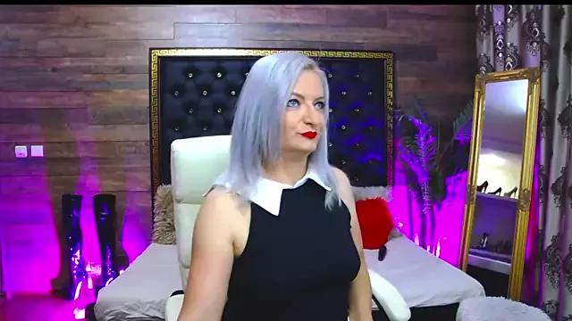 Girls: Stay up-to-date with the new immersive cumshows range and check-out the cutest escorts exhibit their wet clitoris and sweet physiques as they strip off and climax.