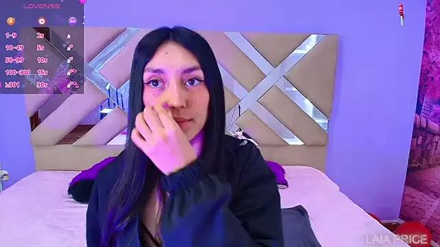 Photos of Laia_Price from StripChat is Freechat