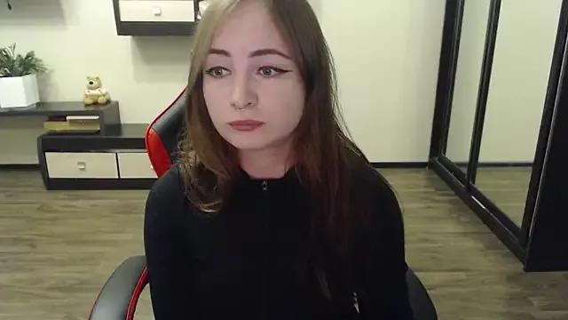 Laralianna from StripChat is Freechat