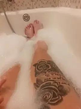 Girls: Stay up-to-date with the new immersive cumshows range and check-out the cutest escorts exhibit their wet clitoris and sweet physiques as they strip off and climax.