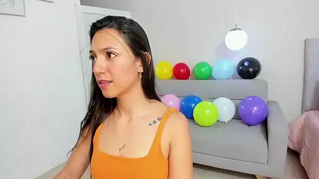 Laura_Bonnet_ from StripChat is Freechat
