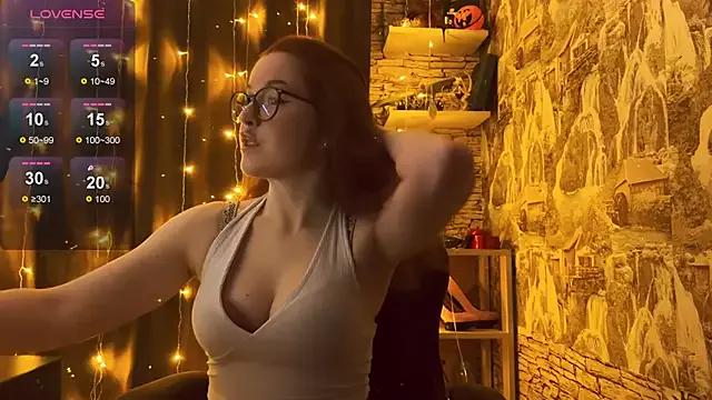 LaurenRossss from StripChat is Freechat