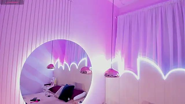 Girls: Stay up-to-date with the new immersive cumshows range and check-out the cutest escorts exhibit their wet clitoris and sweet physiques as they strip off and climax.