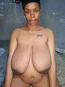 Leandrax01 from StripChat is Freechat