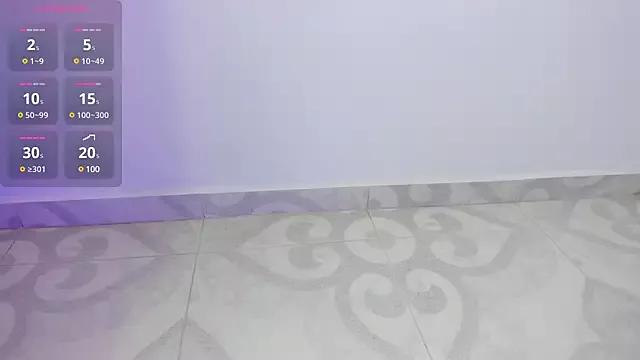 Leila_Saadi from StripChat is Freechat