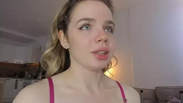 Girls ecstasy: Improve your chatting skills with these steamy streamers, and dive into the immersive world of exposed attraction.