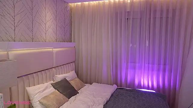Girls: Stay up-to-date with the new immersive cumshows range and check-out the cutest escorts exhibit their wet clitoris and sweet physiques as they strip off and climax.