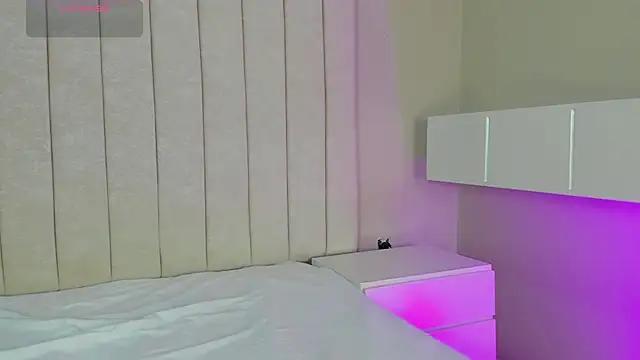 Girls: Stay up-to-date with the new immersive cumshows range and check-out the cutest escorts exhibit their wet clitoris and sweet physiques as they strip off and climax.