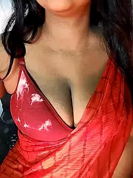 loveli_diya from StripChat is Freechat