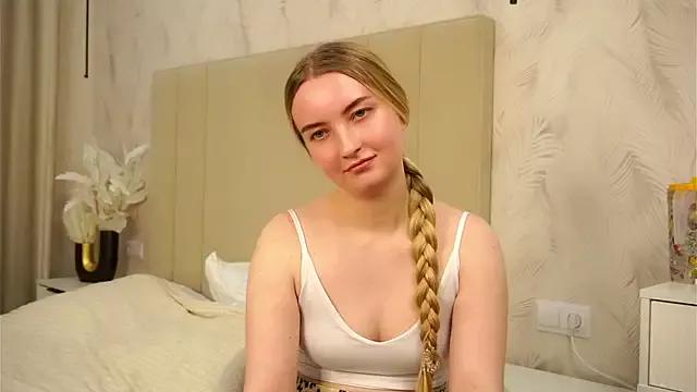 Girls ecstasy: Improve your chatting skills with these steamy streamers, and dive into the immersive world of exposed attraction.