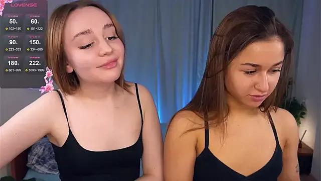 Get enchanted by the vitality and moves of our squirting, brunette and solo webcams. With their steamy costumes and masturbating shows, our gay-couples and nonude cam models are a sight to behold.