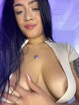 lucianaroy from StripChat is Freechat