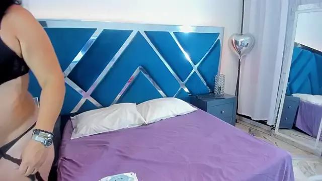 LucineArias from StripChat is Freechat