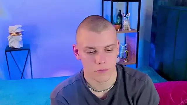Lucky_Balls from StripChat is Freechat