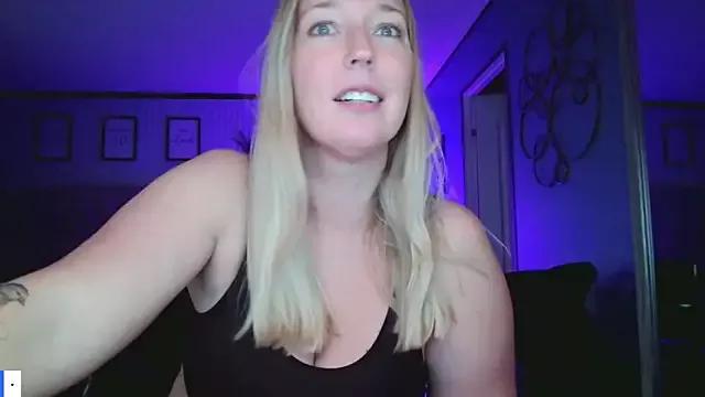Girls: Stay up-to-date with the new immersive cumshows range and check-out the cutest escorts exhibit their wet clitoris and sweet physiques as they strip off and climax.