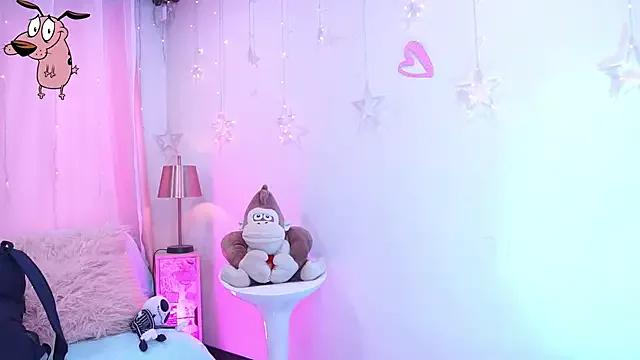 Girls: Stay up-to-date with the new immersive cumshows range and check-out the cutest escorts exhibit their wet clitoris and sweet physiques as they strip off and climax.