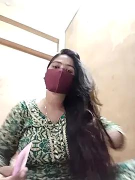 Magical_Girl- from StripChat is Freechat