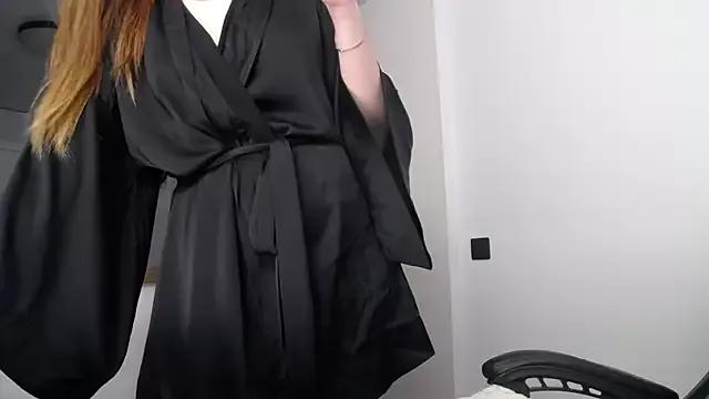 Girls: Stay up-to-date with the new immersive cumshows range and check-out the cutest escorts exhibit their wet clitoris and sweet physiques as they strip off and climax.