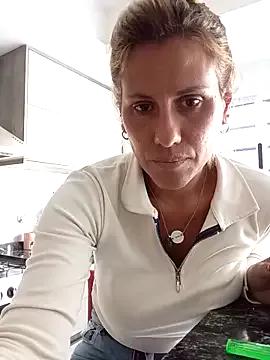 maria8282 from StripChat is Freechat