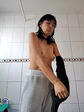 Girls: Stay up-to-date with the new immersive cumshows range and check-out the cutest escorts exhibit their wet clitoris and sweet physiques as they strip off and climax.