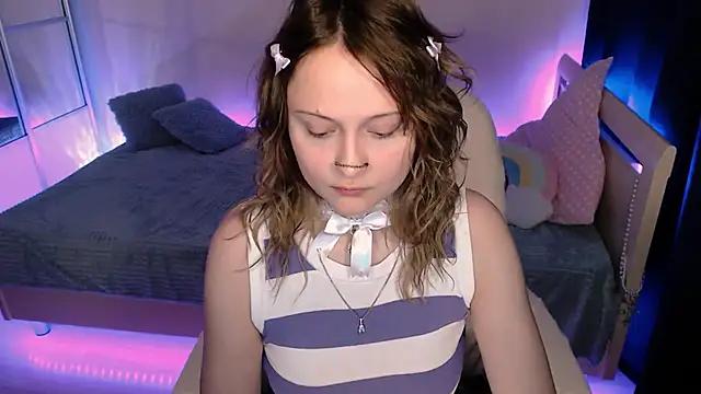 Girls: Stay up-to-date with the new immersive cumshows range and check-out the cutest escorts exhibit their wet clitoris and sweet physiques as they strip off and climax.