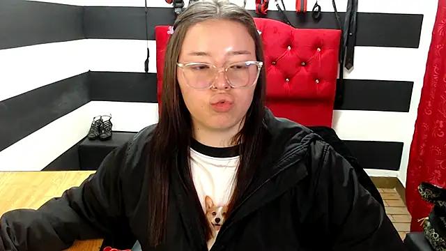 Girls: Stay up-to-date with the new immersive cumshows range and check-out the cutest escorts exhibit their wet clitoris and sweet physiques as they strip off and climax.