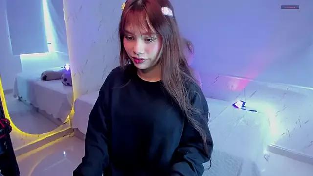 Marycollinsss from StripChat is Freechat