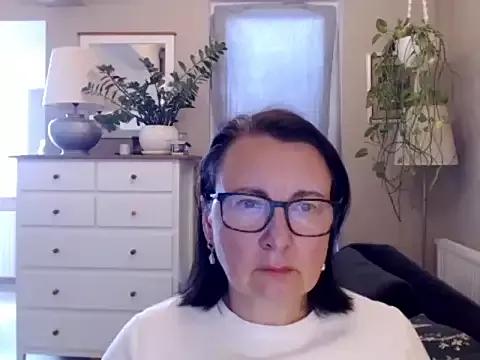 MaryHoney5 from StripChat is Freechat