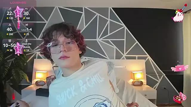 Max_lover1 from StripChat is Freechat