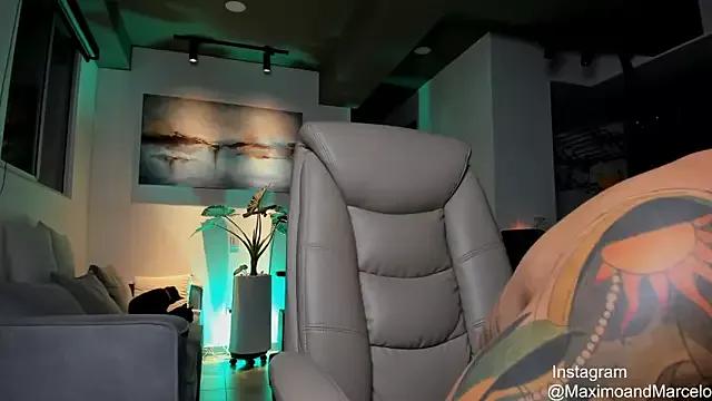 Girls: Stay up-to-date with the new immersive cumshows range and check-out the cutest escorts exhibit their wet clitoris and sweet physiques as they strip off and climax.