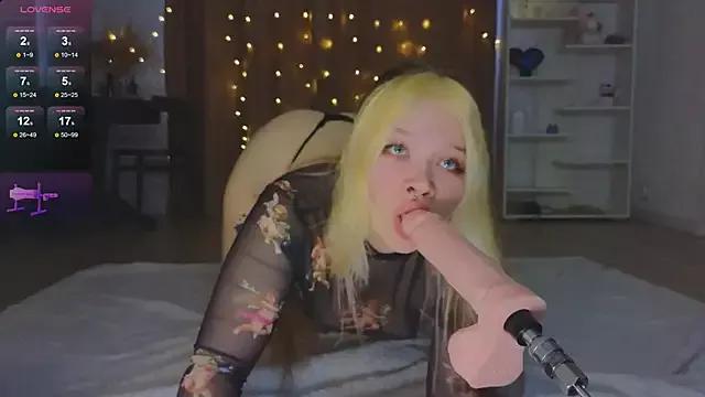Photos of May_aster from StripChat is Freechat