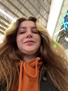 MayaMystic from StripChat is Freechat