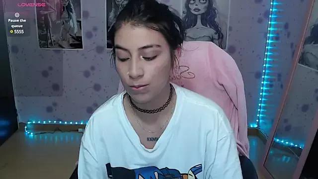 Medussa_katt from StripChat is Freechat