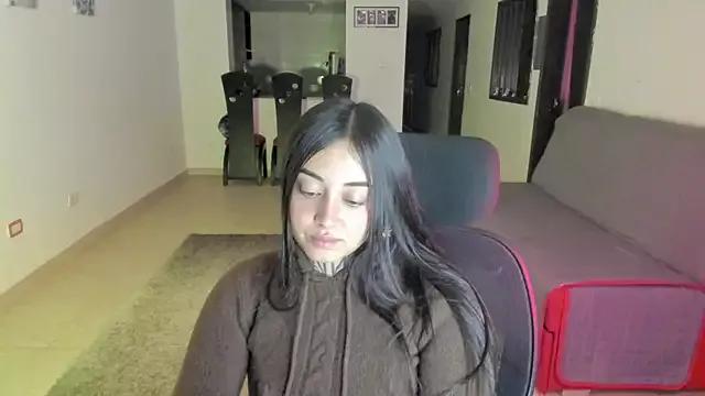 Megan_bisouss webcams show profile image 